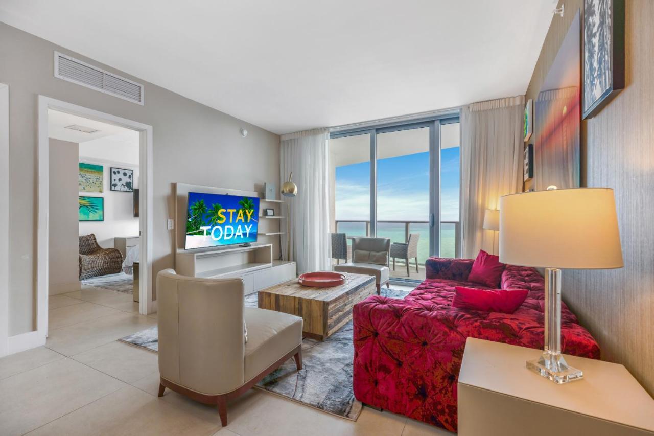 Seashore Resort - 2 Bedroom Right On The Beach Direct Ocean-View With Amenities On The Rooftop Холивуд Екстериор снимка