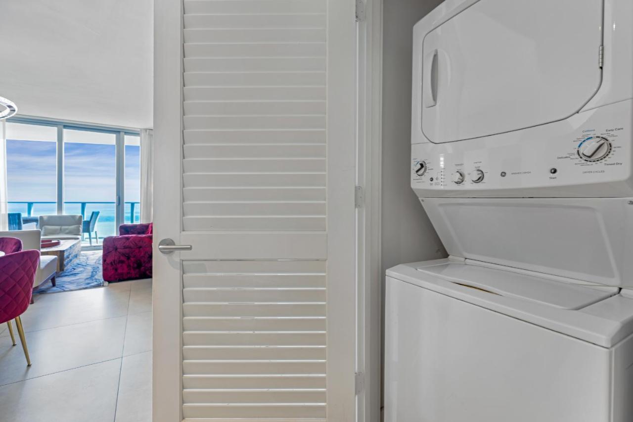 Seashore Resort - 2 Bedroom Right On The Beach Direct Ocean-View With Amenities On The Rooftop Холивуд Екстериор снимка